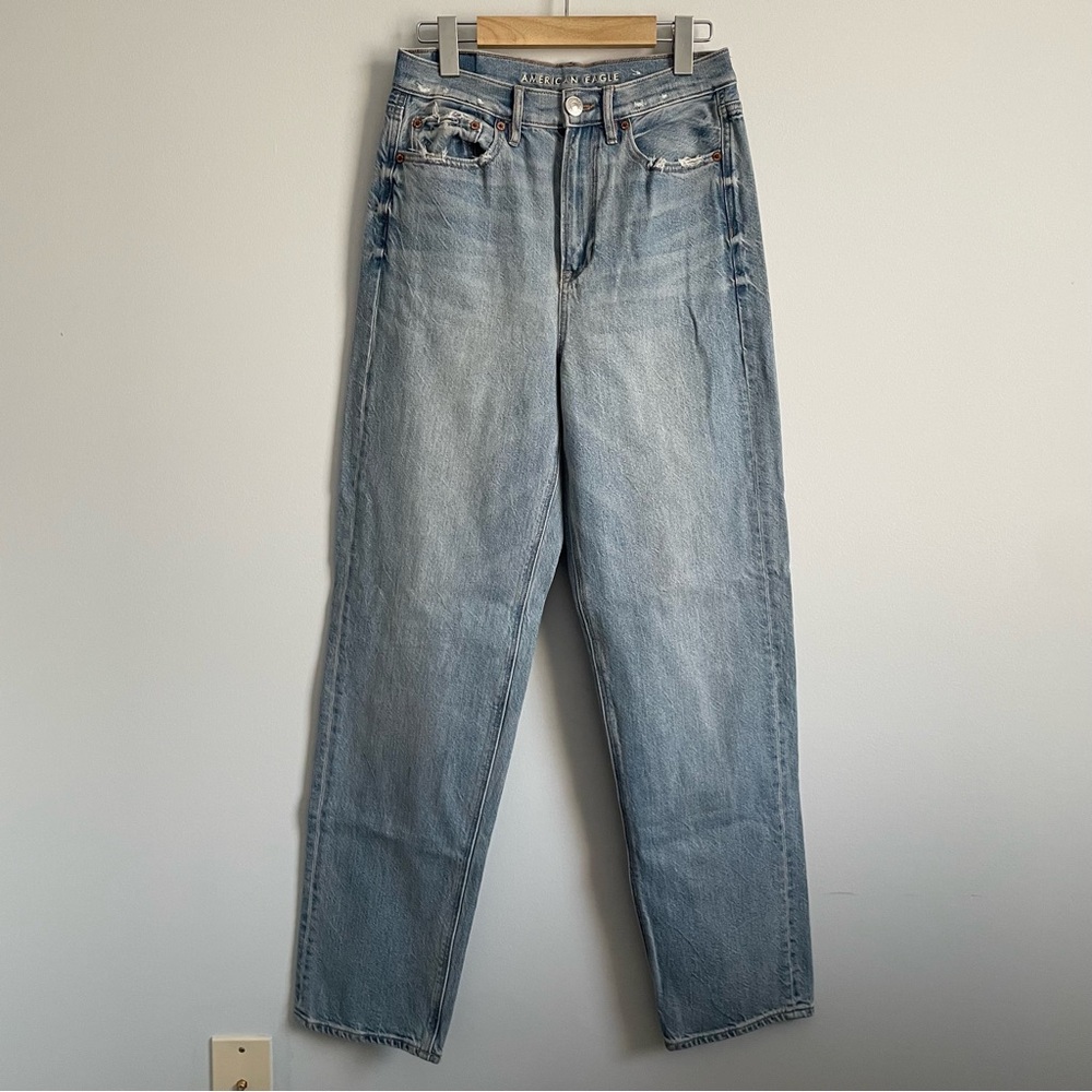 American Eagle Baggy Straight Leg Jeans - Size 4 - NWOT